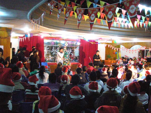 瀏覽12月24日“快樂七八九,瘋狂平安夜”的詳細信息